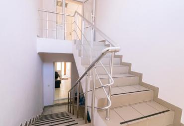 gallery img